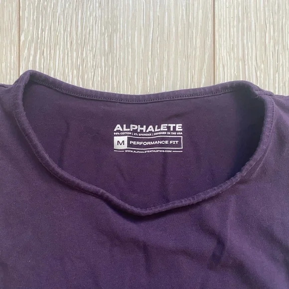 Alphalete Cut-Off - Picture 2 of 3